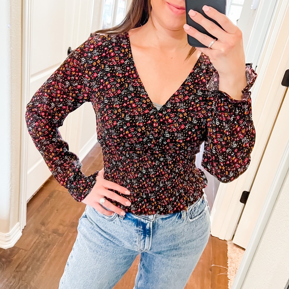 Floral ruched waist top